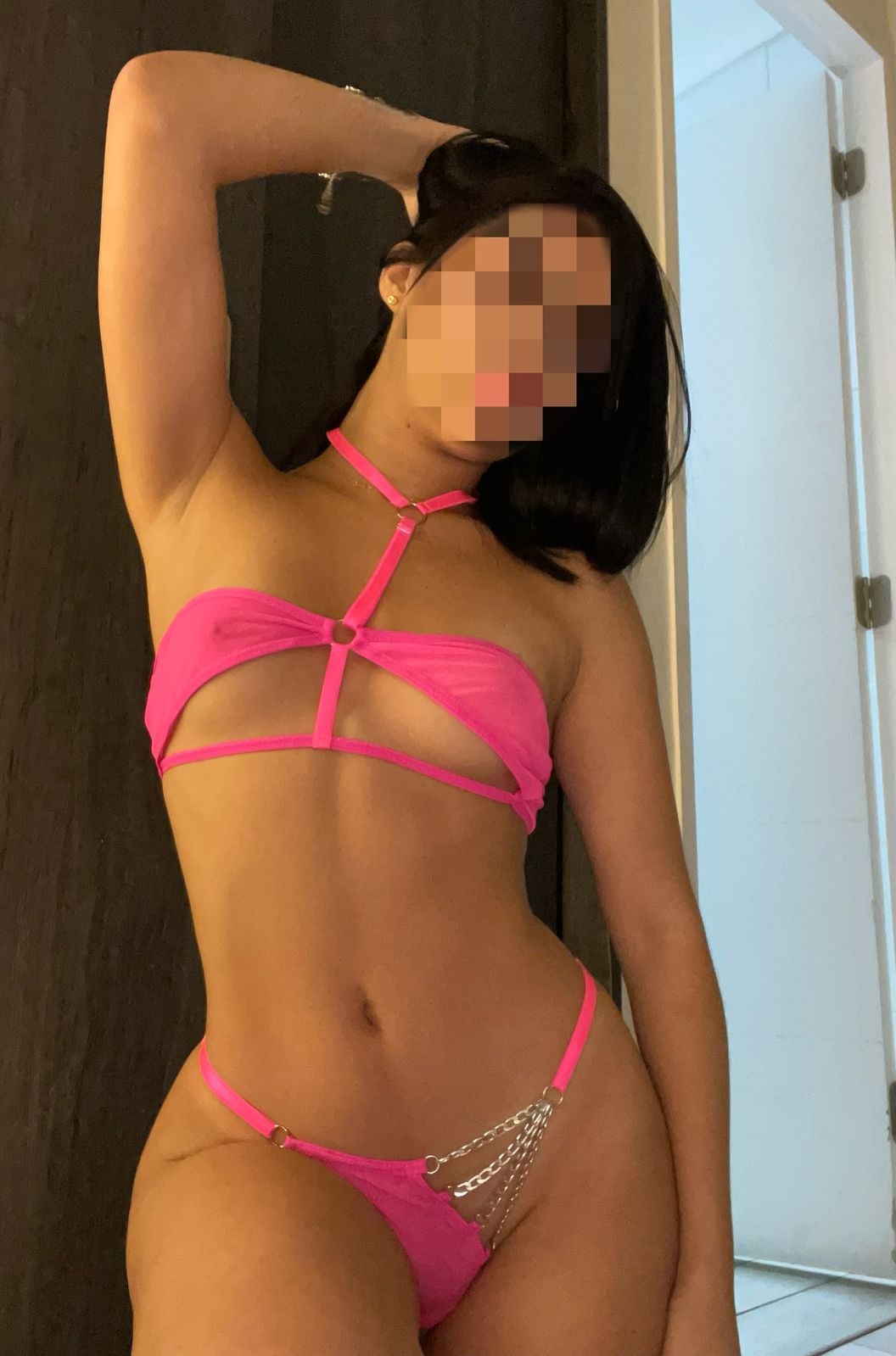 hermosa  Jovencita de 18 añitos con lindas tetas y un Culo de infarto...,  